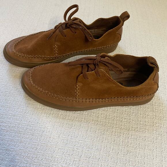 Clarks Tan Suede Leather Men’s Moccasin Casual Lace Up Shoes Comfortable 9.5 - Picture 8 of 9